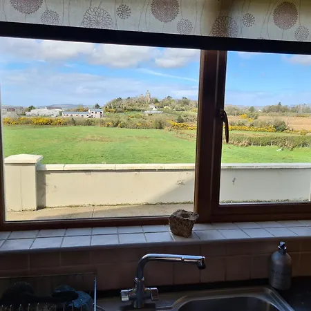 Ballyloskey House Дом отдыха *